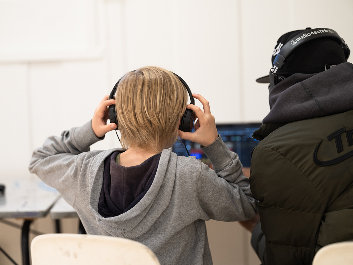 Mobilizing Citizenship workshop by Alchemy, Are You Listening?, autumn 2024. Photos: Helle Navratil / Kunsthall Stavanger