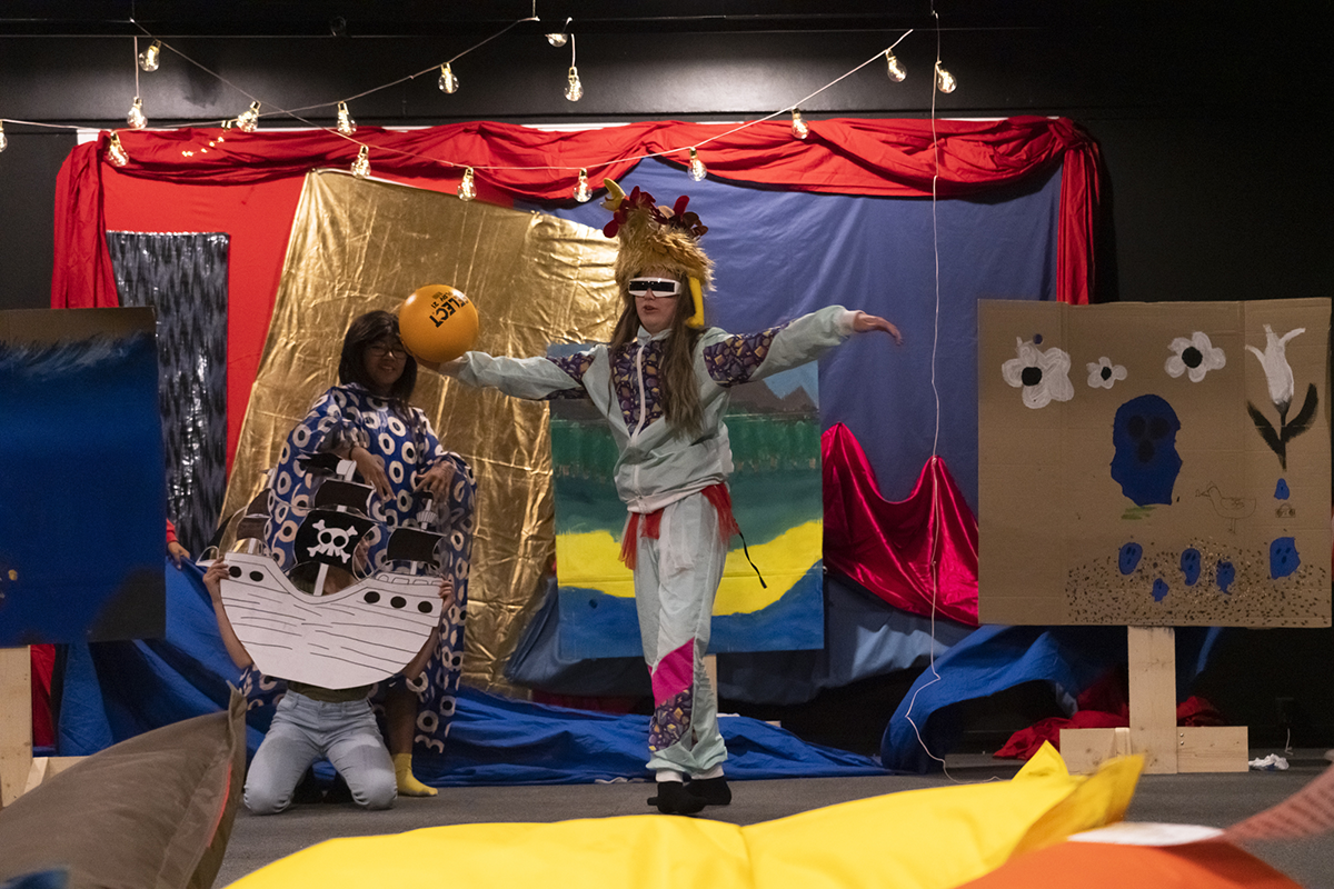 Mobilizing Citizenship workshop by Lex Brown, Melodrama, spring 2022. Photos: Helle Navratil / Kunsthall Stavanger.