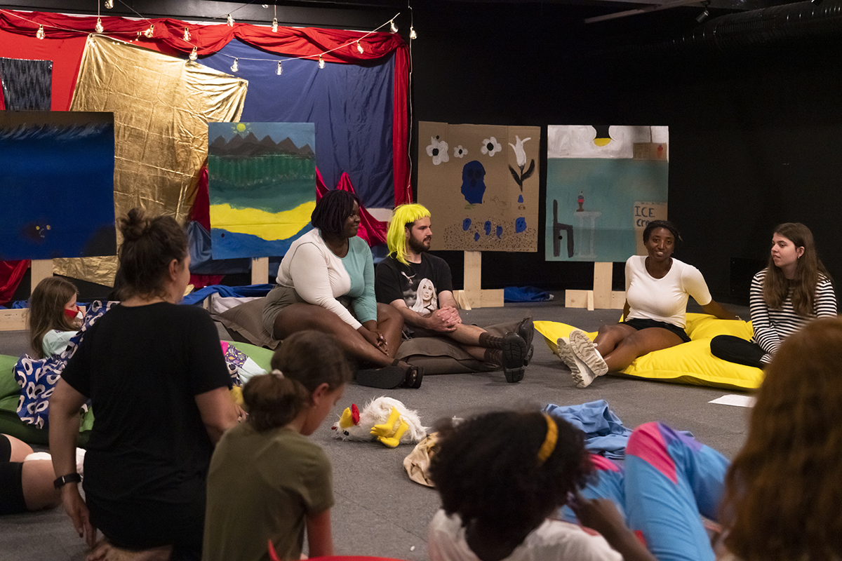 Mobilizing Citizenship workshop by Lex Brown, Melodrama, spring 2022. Photos: Helle Navratil / Kunsthall Stavanger.