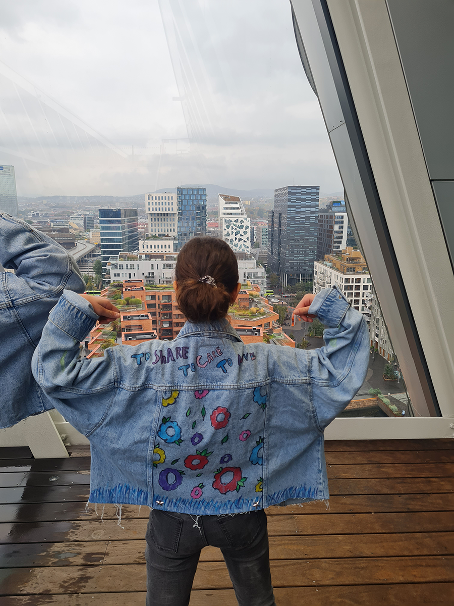 Mobilizing Citizenship workshop by Walk of Shame, SHARING IS CARING, autumn 2022.